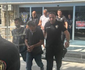 Didim’de yakalanan 5 göçmen kaçakçısı tutuklandı