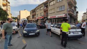 İncirliova’da kamyonla çarpışan motosikletin sürücüsü yaralandı