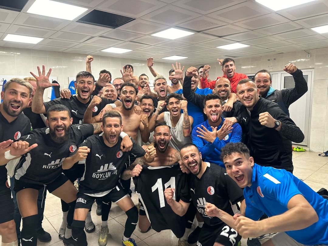 İncirliova, 1-0 geriye düştüğü maçtan 2-1 galibiyetle ayrıldı