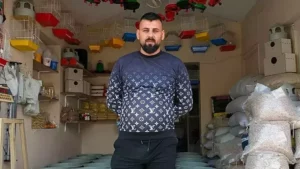 İzmir’in Tire ilçesinde cadde ortasında tartıştığı M.P. tarafından bıçaklanan  petshop