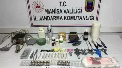 Manisa'nın Alaşehir ilçesinde kendilerini diş hekimi olarak tanıtıp, hasta tedavi