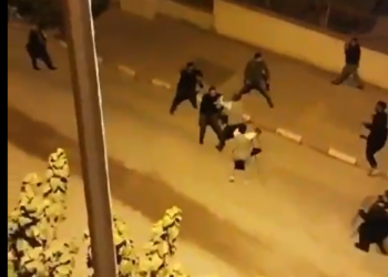 Sopalı bıçaklı kavgada 11 kişi yaralandı