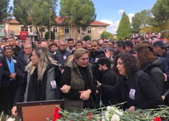 Başkan Dinçer, son yolculuğuna uğurlandı