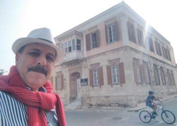 Kalp krizi geçiren gazeteci hayatını kaybetti