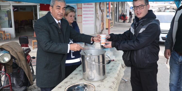Koçarlı soğuk güne sıcak başladı