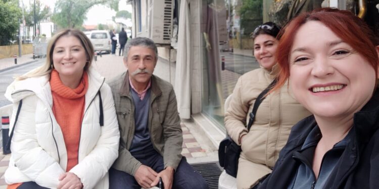 MHP'li Çınar’a kadınlardan yoğun ilgi