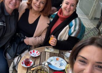 MHP’li Çınar, esnafların sofrasına misafir oldu
