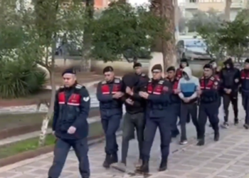 Germencik’te eş zamanlı uyuşturucu operasyon; 4 tutuklama