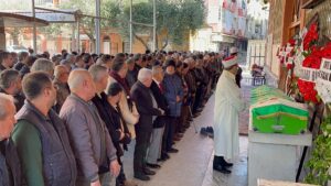 AYDIN‘ın Efeler ilçesinde Aydın Aksakdemir (53) birlikte yaşadığı Şule Karamercan’ı
