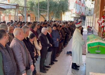 Cinayete kurban giden kadın toprağa verildi