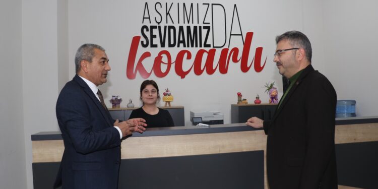 AK Partili Milletvekilinde Koçarlı’ya övgü