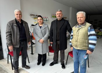 Başkan adayı Gökmen, ilçeyi adım adım geziyor