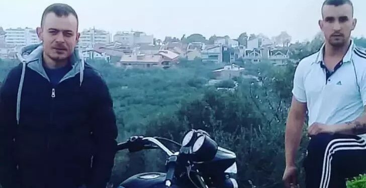Borcunu ödemeyen arkadaşını bıçak ve baltayla öldürdü