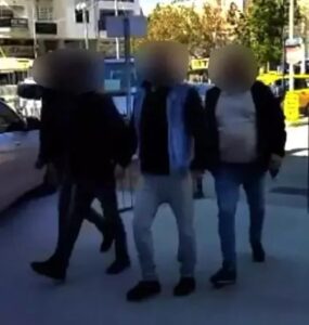 Aydın‘ın Kuşadası ilçesinde çeşitli suçlardan aranan ve haklarında kesinleşmiş hapis