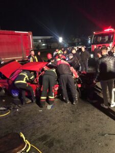 Aydın’da 2 otomobil ve TIR’ın karıştığı kazada: 1 ölü 3 yaralı