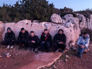 Didim'de kaçak göçmenlere İHA destekli operasyon