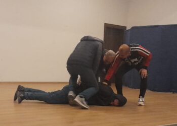 İncirliova polisine yakın savunma eğitimi