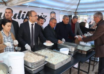 Koçarlı’da Miraç Kandili ve Deprem Şehitleri İçin hayır düzenledi