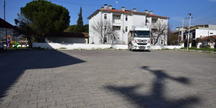 Erbeyli Mahallesi yeni meydanına kavuşuyor