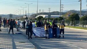 Muğla‘nın Fethiye ilçesinde, yaya geçidinde otomobil ile çarpışan motosikletin sürücüsü