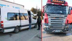 Afoynkarahisar’ın Sandıklı ilçesinde, sera işçilerinin taşındığı servis minibüsü ile TIR’ın