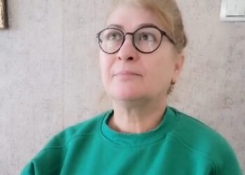 Tüm taksicilerden özür diledi