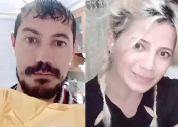 Eşini boğazını keserek öldürüp oğlunu yaraladı