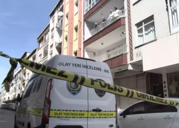 Hemşire sevgilisini tabancayla öldürdü