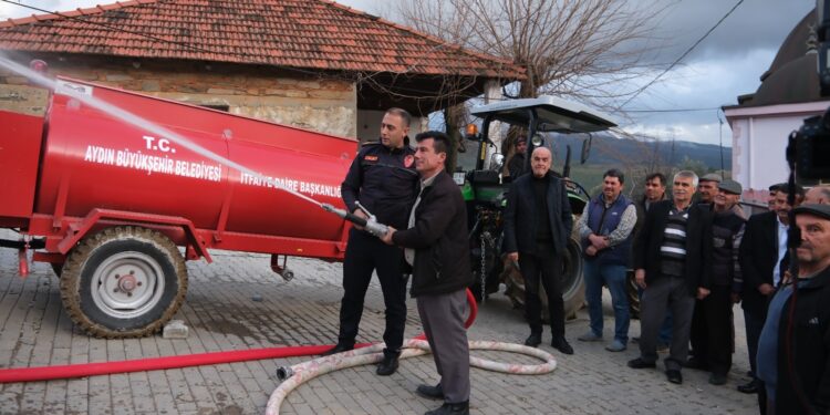 Büyükşehir’den kırsal mahallere tanker desteği
