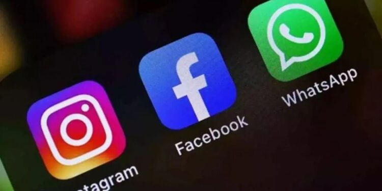 Instagram ve Facebook çöktü mü, neden çöktü?