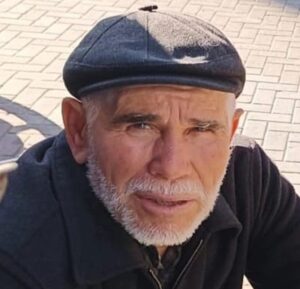 Aydın’ın Bozdoğan İlçesinde devrilen saman balyalarının altında kalan Ahmet Tekin