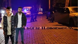 İzmir‘in Buca ilçesinde sokaktan geçen otomobilden açılan ateş sonucu hayatını