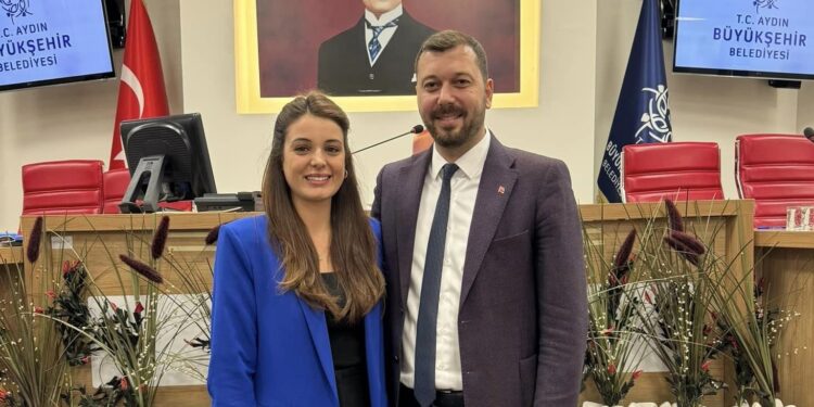 İncirliovalı Yiğit, Büyükşehir’e Başkan Vekili seçildi