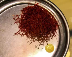 Dünyanın en değerli baharatlarından olan ve değeri nedeniyle gram ile