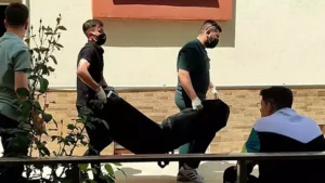 Denizli‘nin Pamukkale ilçesinde elektrikli ısıtıcıdan çıkan yangında, dumandan zehirlenen ev