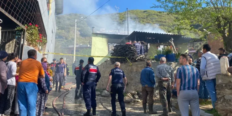 Nazilli’de 2 yaşındaki Mehmet çıkan yangında öldü