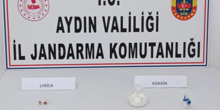 Didim'de uyuşturucuyla yakalanan 2 şüpheli tutuklandı