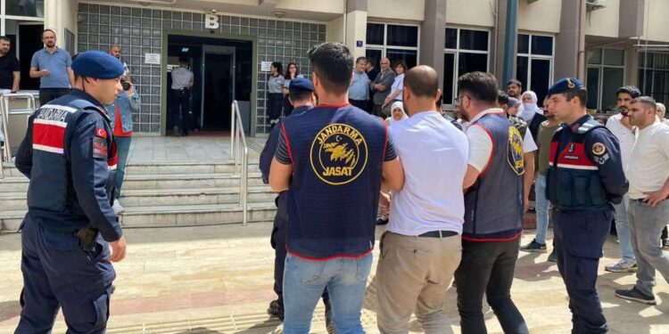 Koçarlı’da cinayet işledi, 20 yıl sonra İzmir’de yakalandı