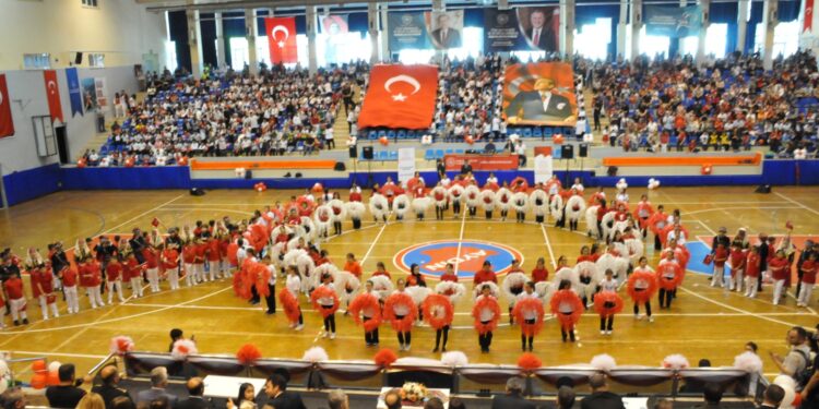 Aydın’da 23 Nisan törenlerle kutlandı