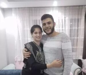 Manisa’nın Alaşehir ilçesinde psikolojik sorunları nedeniyle tedavi gördüğü belirtilen Hamza