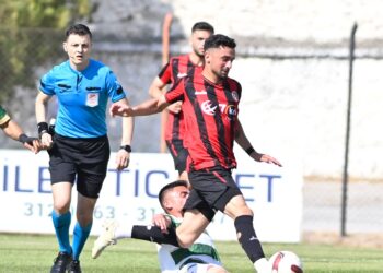Efeler 09 Turgutluspor’u deplasmanda 4-1