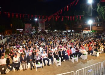 İncirliova’da 80’ler 90’lar rüzgarı esti