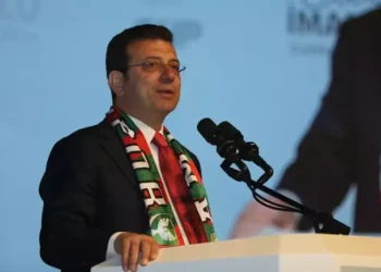 İmamoğlu gözaltına alındı