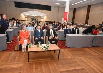 26. Ulusal Çocuk Forumu Ege Bölgesi toplantısı Kuşadası’nda gerçekleştirildi (3)