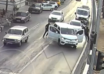 Polisin filmleri aratmayan operasyonuyla yakalandı