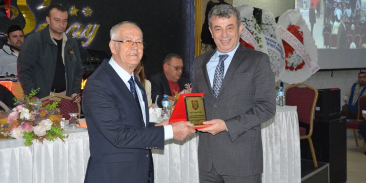 32 Yıllık Başkandan Künkcü’ye övgü dolu sözler