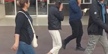 43 yıl hapis cezasıyla aranan hükümlü komşuda yakalandı