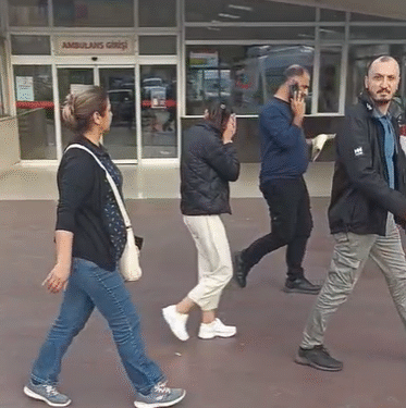 43 yıl hapis cezasıyla aranan hükümlü komşuda yakalandı