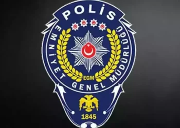 Polis memuru beylik tabancasıyla yaşamına son verdi