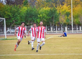İncirliova, Büyükşehir’i eli boş gönderdi: 3-0